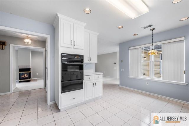 281 Mockingbird Drive, Monroe, NJ 08831