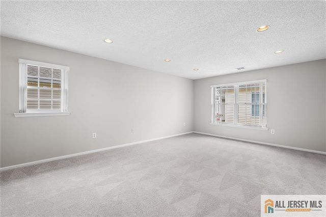 281 Mockingbird Drive, Monroe, NJ 08831