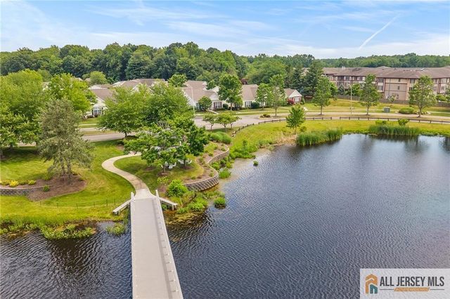 281 Mockingbird Drive, Monroe, NJ 08831