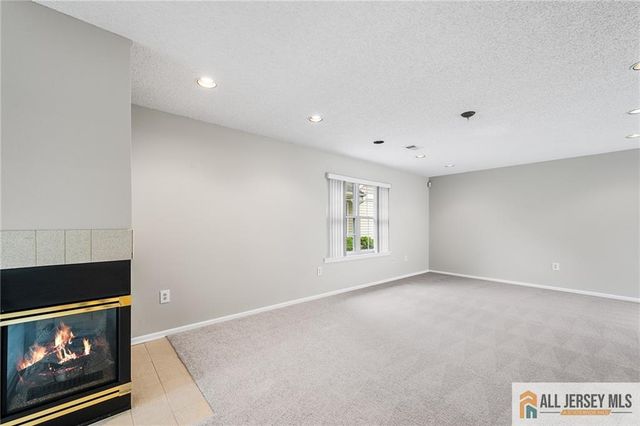 281 Mockingbird Drive, Monroe, NJ 08831