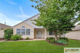 281 Mockingbird Drive, Monroe, NJ 08831