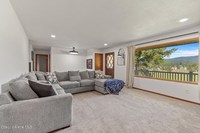13874 N Idaho RD, Rathdrum, ID 83858
