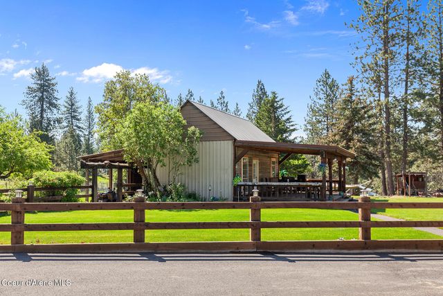 13874 N Idaho RD, Rathdrum, ID 83858
