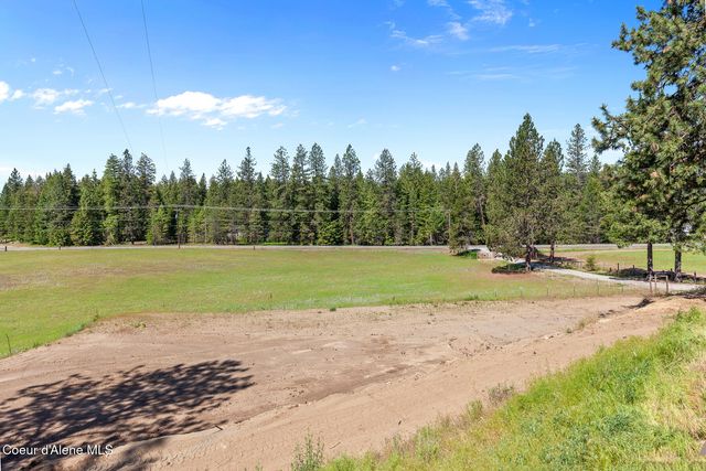 13874 N Idaho RD, Rathdrum, ID 83858