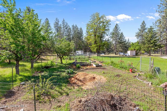 13874 N Idaho RD, Rathdrum, ID 83858