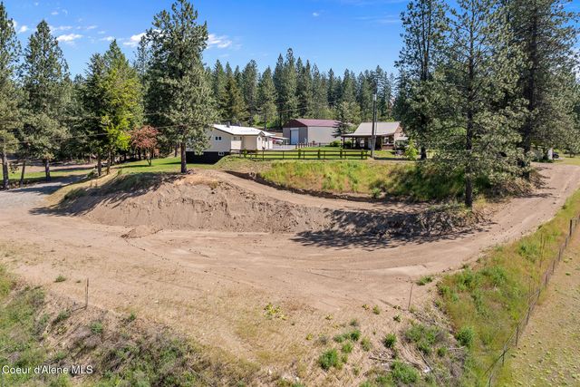 13874 N Idaho RD, Rathdrum, ID 83858