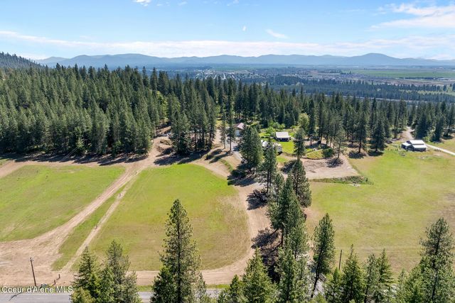 13874 N Idaho RD, Rathdrum, ID 83858
