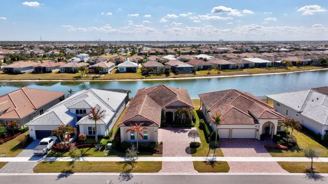 8639 SW Flutto Way, Port St. Lucie, Port St Lucie, FL 34987