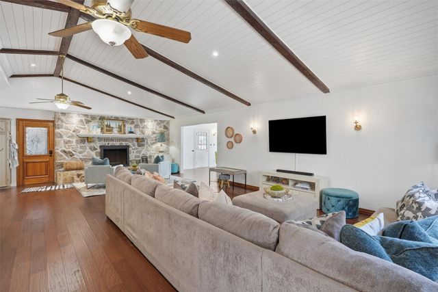 3218 Sunrise Court, Granbury, TX 76048