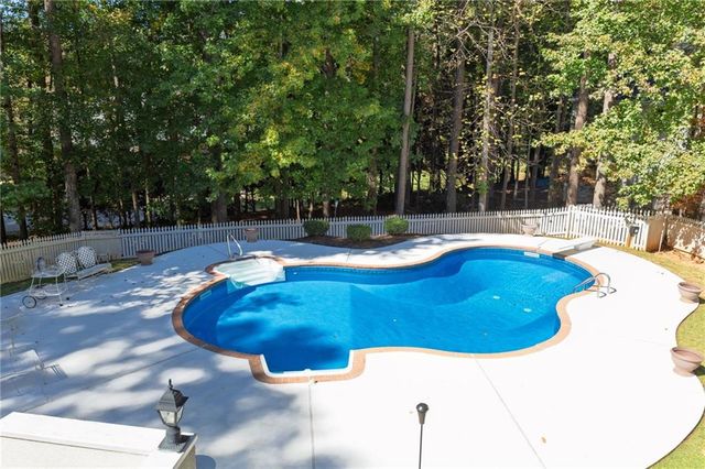 5200 Old Mountain Court NW, Powder Springs, GA 30127