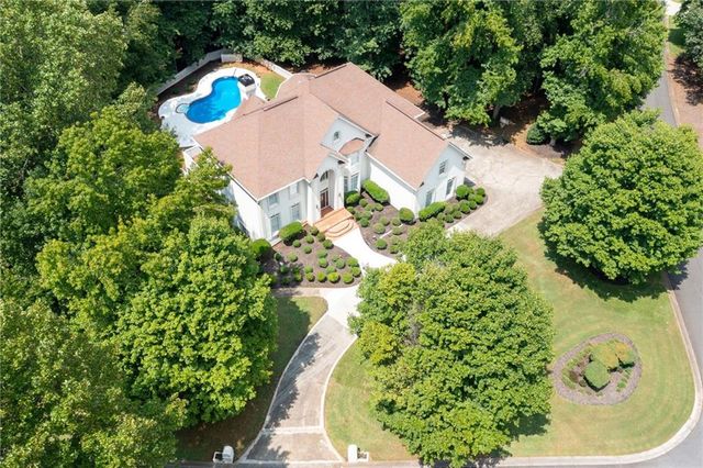 5200 Old Mountain Court NW, Powder Springs, GA 30127