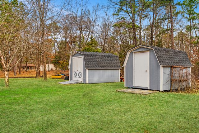 50 County Road 35930, Powderly, TX 75473