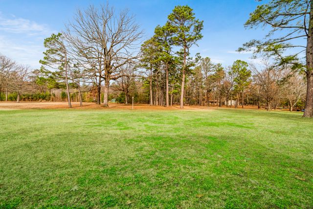 50 County Road 35930, Powderly, TX 75473