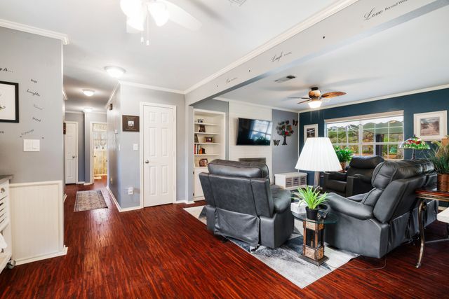 50 County Road 35930, Powderly, TX 75473