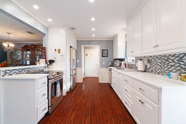 50 County Road 35930, Powderly, TX 75473