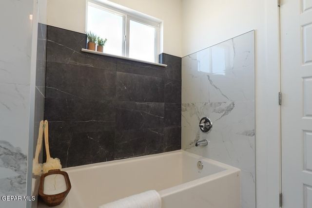 15245 Destination Avenue, El Paso, TX 79938