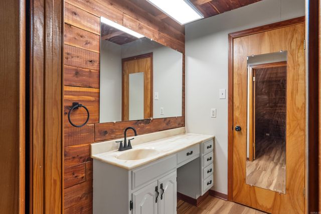 619 Pickthorne Road, Cabot, AR 72023