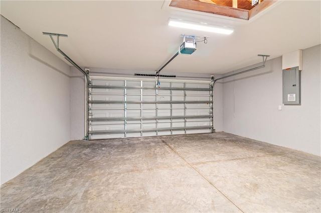 1120 Chiefland ST E, Lehigh Acres, FL 33974