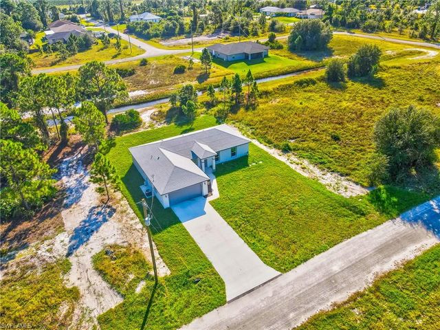 1120 Chiefland ST E, Lehigh Acres, FL 33974