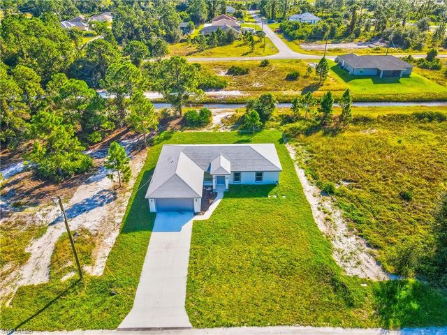 1120 Chiefland ST E, Lehigh Acres, FL 33974