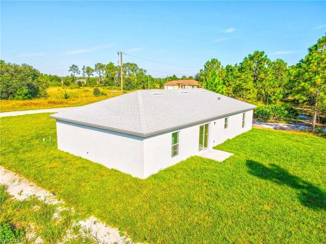 1120 Chiefland ST E, Lehigh Acres, FL 33974