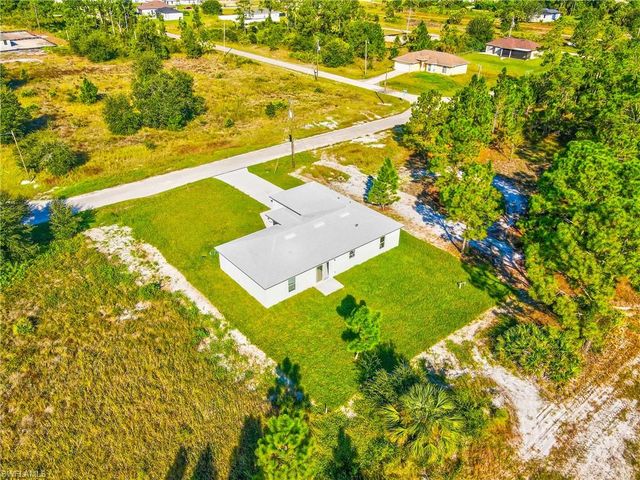 1120 Chiefland ST E, Lehigh Acres, FL 33974