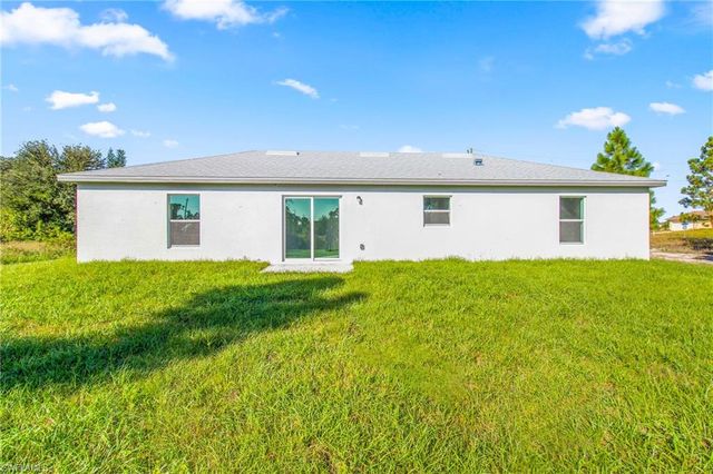 1120 Chiefland ST E, Lehigh Acres, FL 33974
