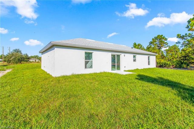 1120 Chiefland ST E, Lehigh Acres, FL 33974