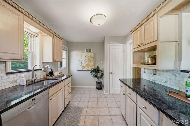 2926 Wingate Court, St Louis, MO 63119
