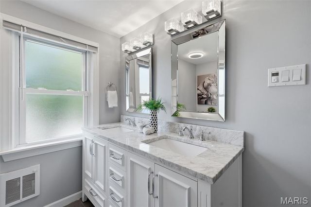 2926 Wingate Court, St Louis, MO 63119