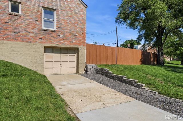 2926 Wingate Court, St Louis, MO 63119