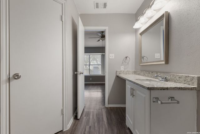 4122 Alaskian Sunrise, San Antonio, TX 78244