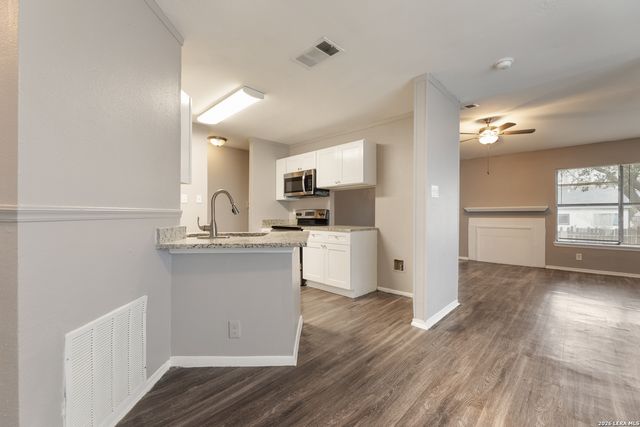 4122 Alaskian Sunrise, San Antonio, TX 78244