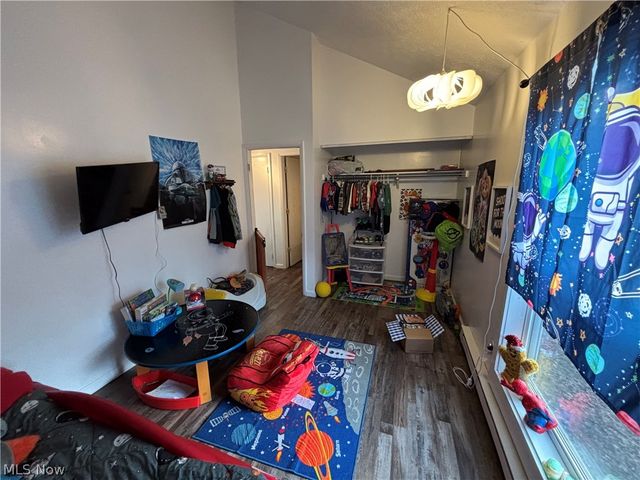 942 Caddo Avenue, Akron, OH 44305