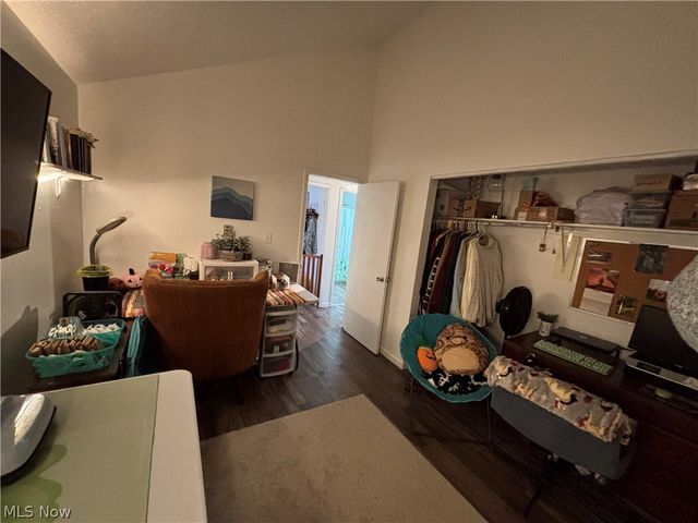 942 Caddo Avenue, Akron, OH 44305