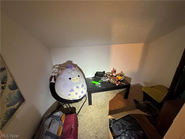 942 Caddo Avenue, Akron, OH 44305