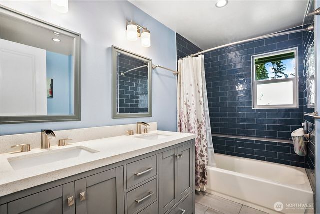 18445 SE 135th Street, Renton, WA 98059