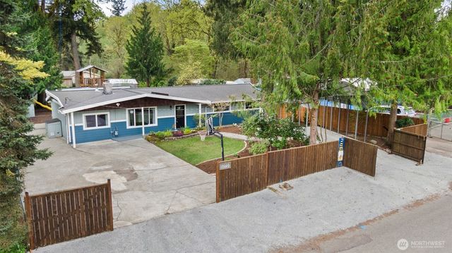 18445 SE 135th Street, Renton, WA 98059