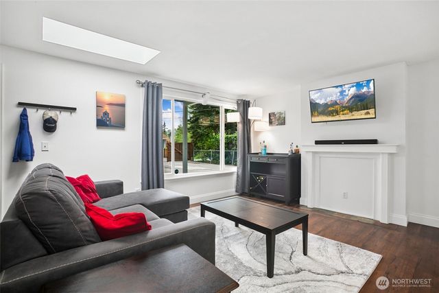 18445 SE 135th Street, Renton, WA 98059