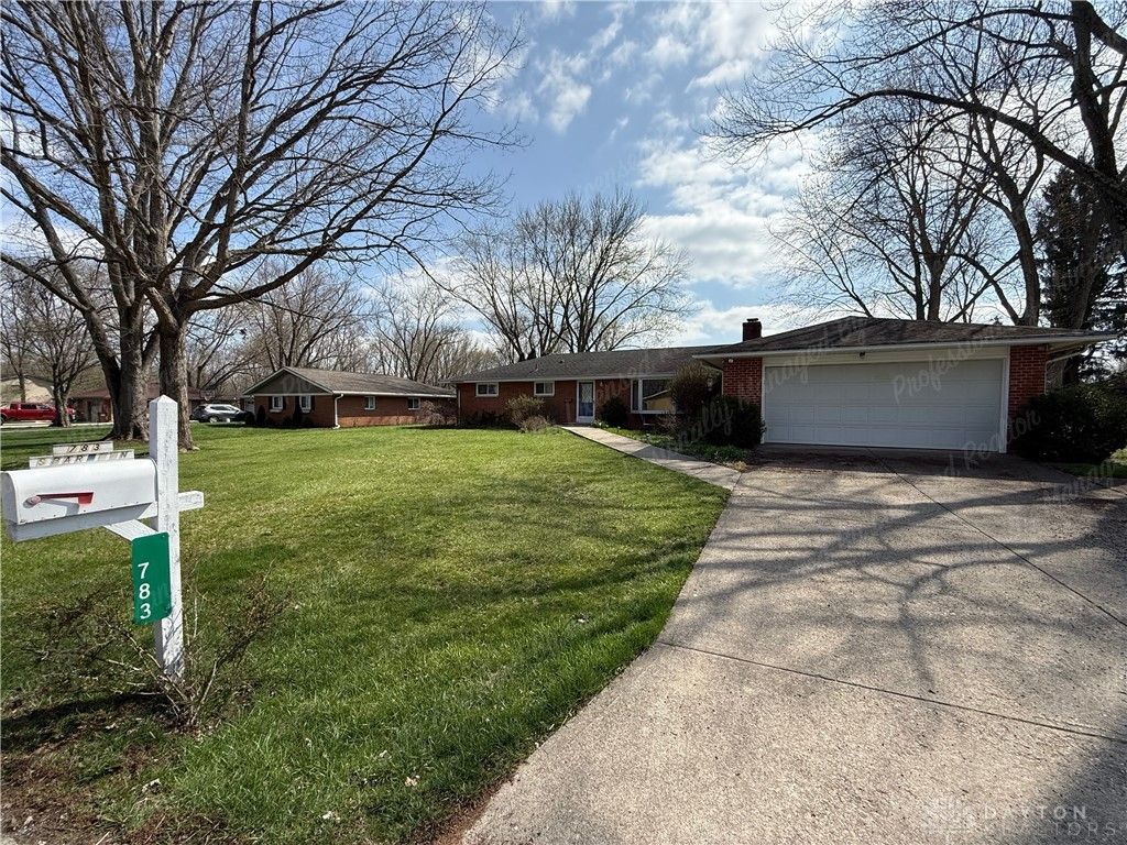 783 Fawcett Drive, Beavercreek, OH 45434
