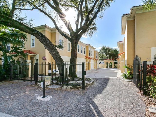 505 S TAMPANIA AVENUE 2, Tampa, FL 33609