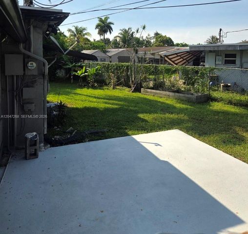 6118 Royal Palm Blvd, Margate, FL 33063