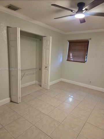 6118 Royal Palm Blvd, Margate, FL 33063