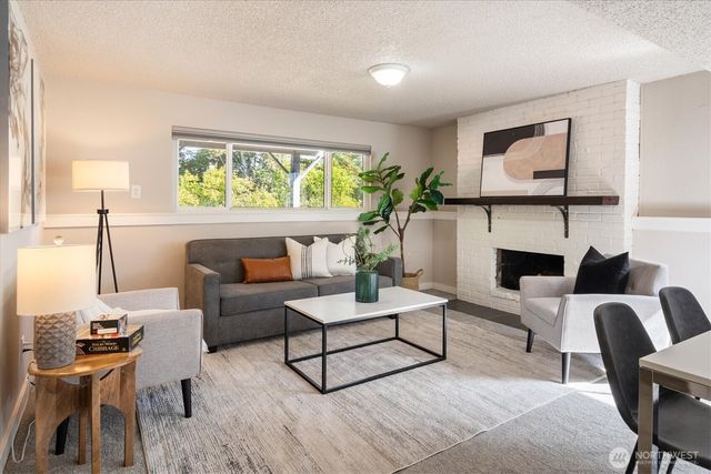 4829 S 166th Street, Seatac, WA 98188