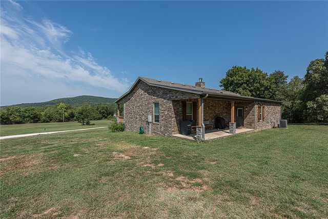 10781 Illinois Chapel Road, Prairie Grove, AR 72753
