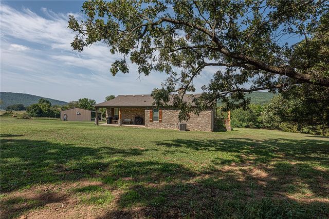 10781 Illinois Chapel Road, Prairie Grove, AR 72753