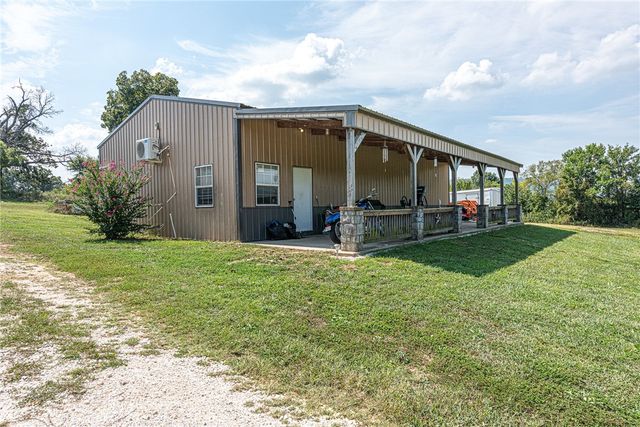 10781 Illinois Chapel Road, Prairie Grove, AR 72753
