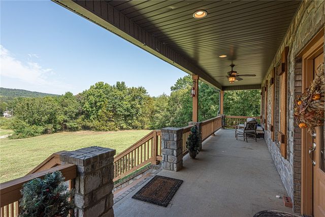 10781 Illinois Chapel Road, Prairie Grove, AR 72753
