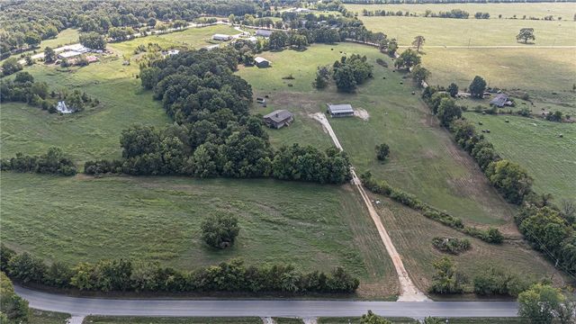 10781 Illinois Chapel Road, Prairie Grove, AR 72753