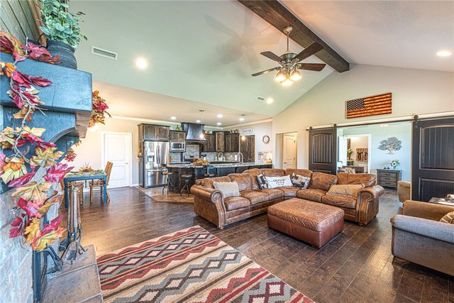 10781 Illinois Chapel Road, Prairie Grove, AR 72753